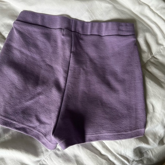 Short Pixie-Woo - Picture 2 of 3